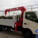 Xe tải HINO XZU730L 5 Tấn gắn cẩu UNIC UR-V345 3 Tấn 5 Khúc